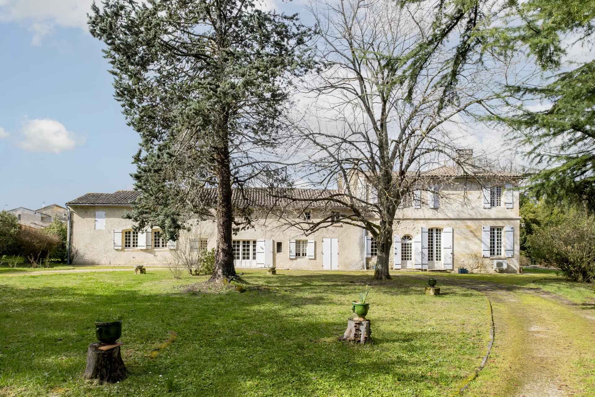 Propriété à vendre de 500 m2 Arveyres